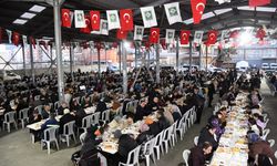 Başkan Çenet vatandaşlarla mahalle iftarında buluştu