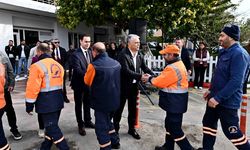 Başkan Uysal personelle bayramlaştı