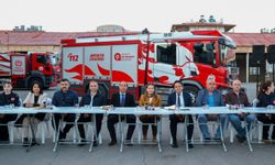 Başkan Vekili Özdemir, itfaiye personeliyle iftarda buluştu