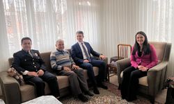 Bucak'ta protokol bayramlaştı