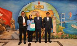 Çanakkale Zaferi konulu yarışmalarda dereceye girenlere ödül