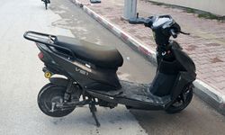 Devrilen motosikletin sürücüsü yaralandı
