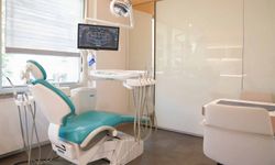 Dr. Cinik, Antalya'da 'diş tatili' konseptiyle hizmet veriyor