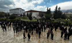 Fen lisesinde deprem tatbikatı