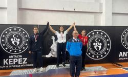 Kadınlardan güreşte 3 madalya