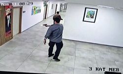 Kaymakamlık binasında ateş açıp, kendini odaya kilitledi (2)