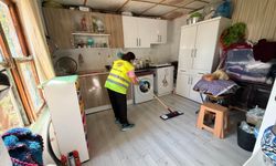 Kepez'den şehit ve gazi evlerinde bayram temizliği