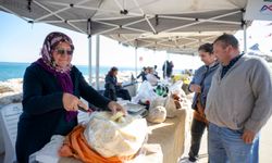 Mersin'de emekçi kadınlar 8 Mart'ta bir araya geldi
