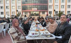 Osmaniye'de öğrenci ve veliler iftar sofrasında buluştu