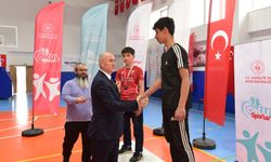 Osmaniye'de yıldız erkekler bilek güreşi müsabakalı sona erdi