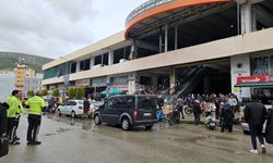 Pazar yerinde bıçaklı kavga: 2 yaralı