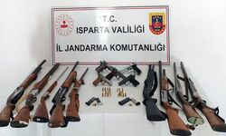 Ruhsatsız silah operasyonunda 5 gözaltı