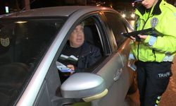 Trafik denetiminde ehliyeti iptal edildi, 'Beni çekmeyin, avukatım' dedi/ Ek fotoğraf