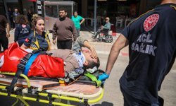 4'üncü kattan tentenin üzerine düşüp yaralandı