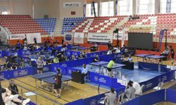 Burdur'da masa tenisi heyecanı