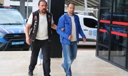 Cumhurbaşkanına hakaret, halkı kin ve düşmanlığa sevkten tutuklandı