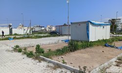 Kalıcı konutlara geçen depremzedelerin konteynerleri tahliye edildi