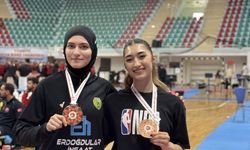 Kız kardeşler Türkiye şampiyonu oldu