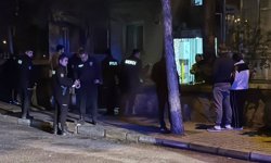 Kuzenini tabancayla yaralayıp, intihar etti