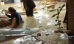 Osmaniye'de 2 kişinin öldüğü selin ilk anları cep telefonu kamerasında