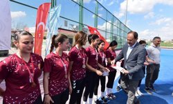 Osmaniye'de Okul Sporları Hokey Grup Müsabakaları tamamlandı
