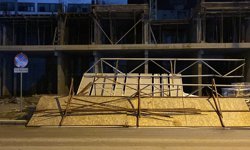 Osmaniye'de şiddetli rüzgar ve fırtına hayatı olumsuz etkiledi