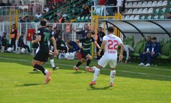 Serik Spor sahasında Van Spor'a 6-1 yenildi