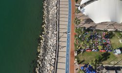 Spor kenti Mersin'de bahar enerjisi sahile taştı