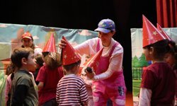 Toroslar'da çocuklara 'teknoloji bağımlılığı' tiyatroyla anlatıldı