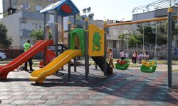 Toroslar'da parklar baştan sona yenileniyor