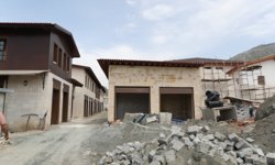 Vali Masatlı tarihi çarşıda incelemelerde bulundu