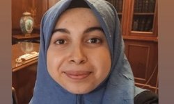 Yol kenarında yürürken otomobilin çarptığı Zehra öldü, sürücü kaçtı