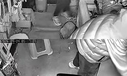 Yüzlerini kapüşonla gizleyip, 150 bin liralık telefon ve aksesuar çaldılar