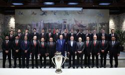 Erdoğan, Şampiyon Galatasaray'ı Saray'da Kabul Etti