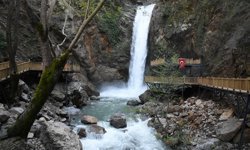Amanosların 'saklı hazinesi' şelale