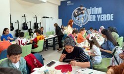 Anneler için tasarladılar, sevgiyle hazırladılar