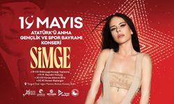 Çukurova'da Simge konseri