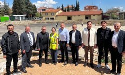 Gençlik merkezini incelediler