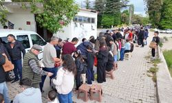Kaş'ta çocukların şeker toplama geleneği sürüyor
