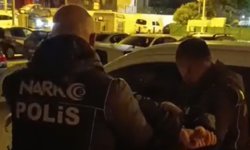 Kırmızı bültenle aranan yabancı uyruklu uyuşturucu şüphelisi Mersin'de yakalandı