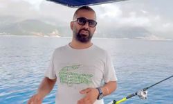 Köpek balığının caretta carettaya saldırdığı anlar kamerada