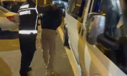 Minibüsteki valizden uyuşturucu çıktı
