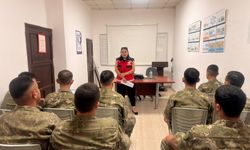 Osmaniye'de er ve erbaşlara kadına şiddetle mücadele anlatıldı