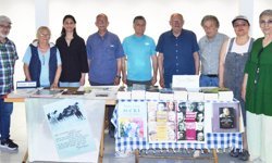 Yaşar'dan 111'inci resimli şiir sergisi