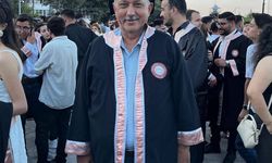 55 yaşında Hatay MKÜ'den mezun oldu