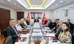 Adana'da kamu yatırımları değerlendirildi