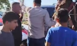 Atla düğün konvoyunun önünü kesip bahşiş aldılar