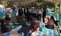 Bozyazı'da 'hayır çarşısı' açıldı