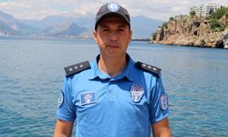Deniz polisinden elektronik can simidiyle saniyeler içinde kurtarma