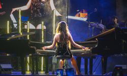 Genç müzisyen Türkiye'deki ilk konserini Akra Caz Festivali'nde verdi